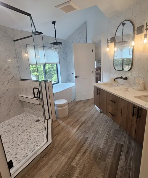 Bathroom Cleaning in Everett 